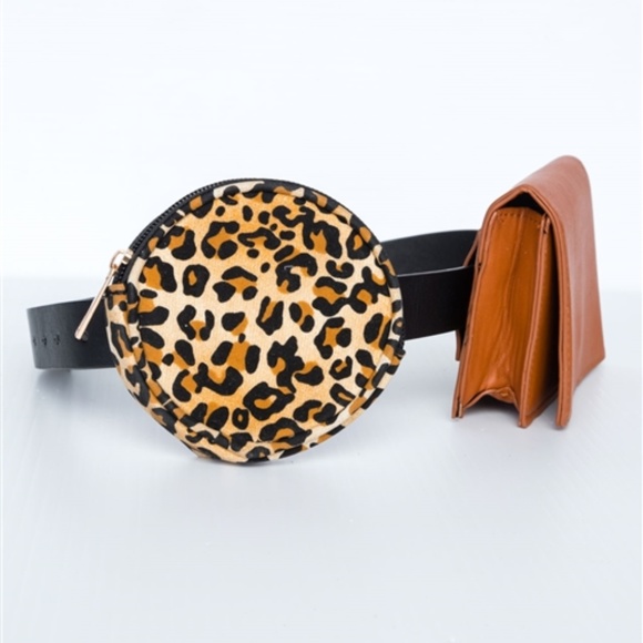 🐆Into the Wild Double Fanny Pack Leopard Belt Bag - Picture 4 of 8